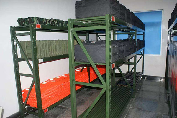 部隊(duì)倉庫貨架