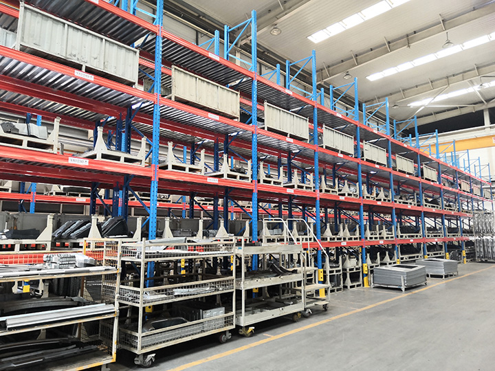 鋼制周轉(zhuǎn)箱